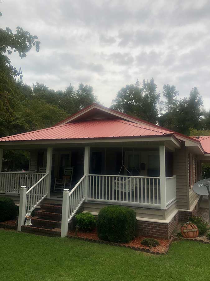 Metal Roof Cleaning in Bladenboro