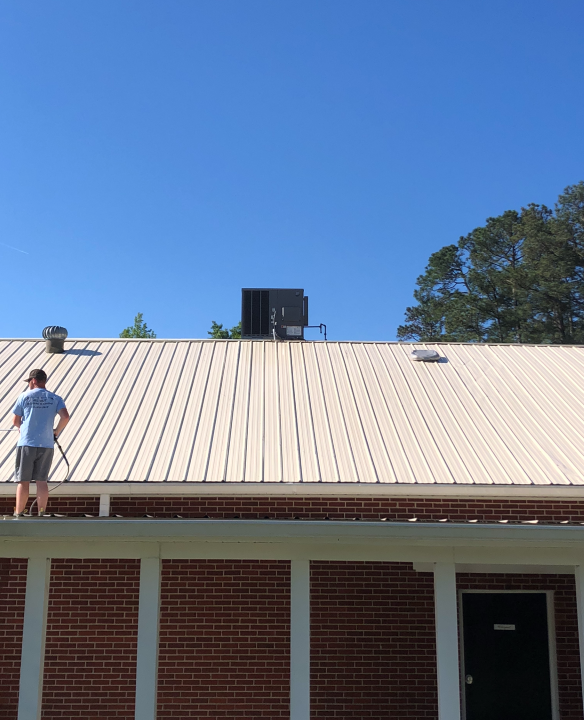 Roof Cleaning in Bladenboro, NC